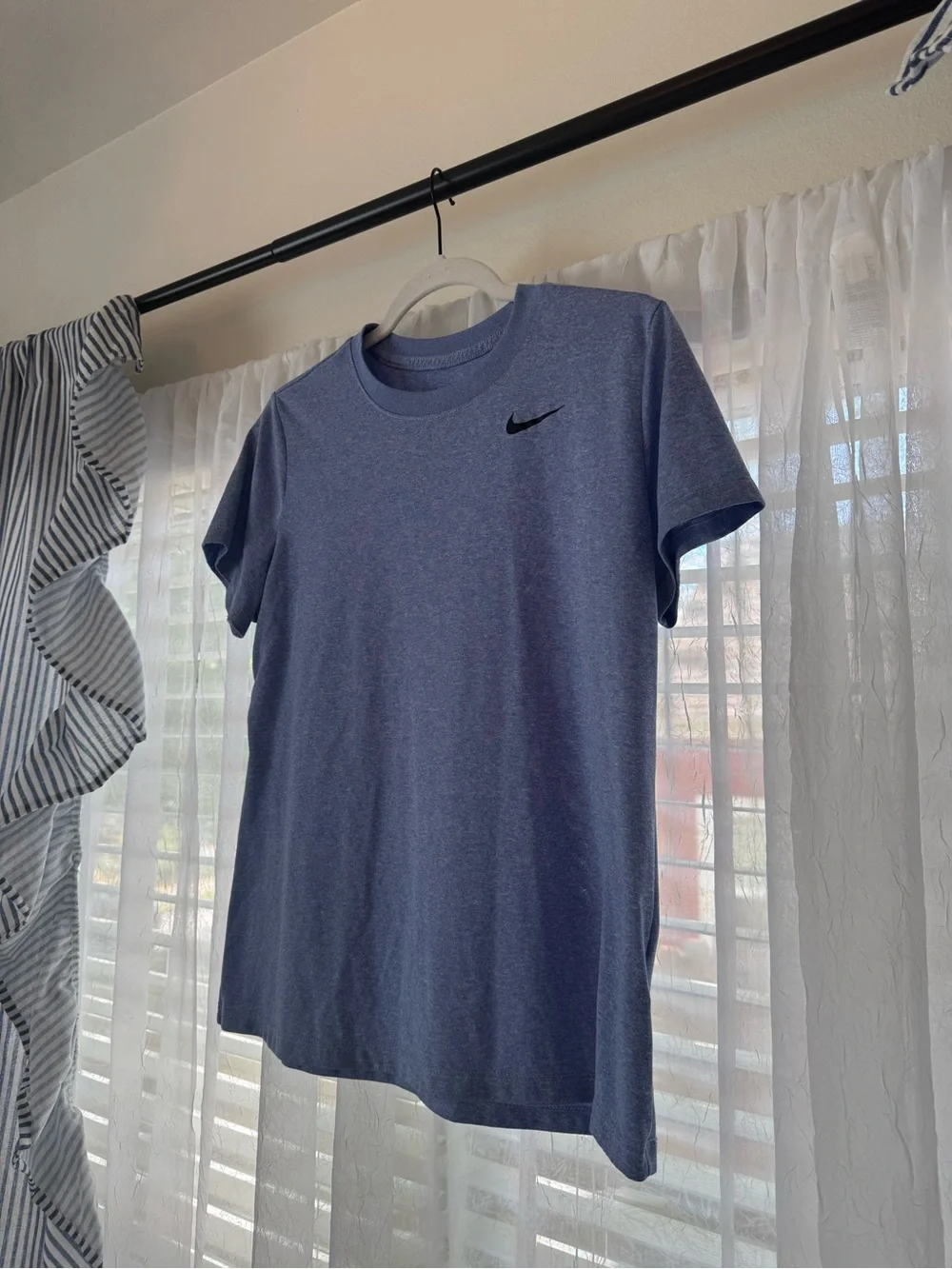 Nike Women’s Heather Blue Crewneck T-Shirt